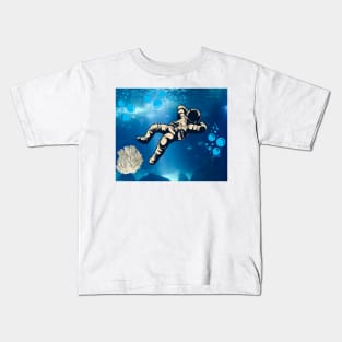 astronaut flight in Underwater Kids T-Shirt